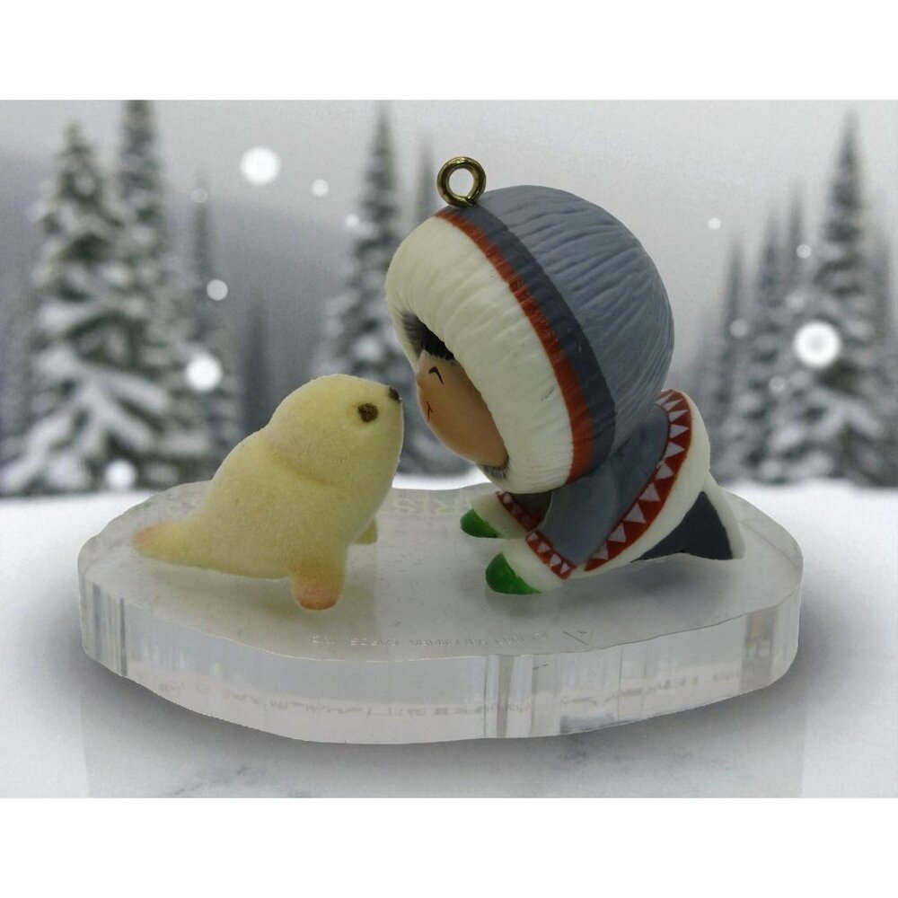 Vintage 1983 Hallmark Frosty Friends Ornament #4 Eskimo Seal Boxed QX4007